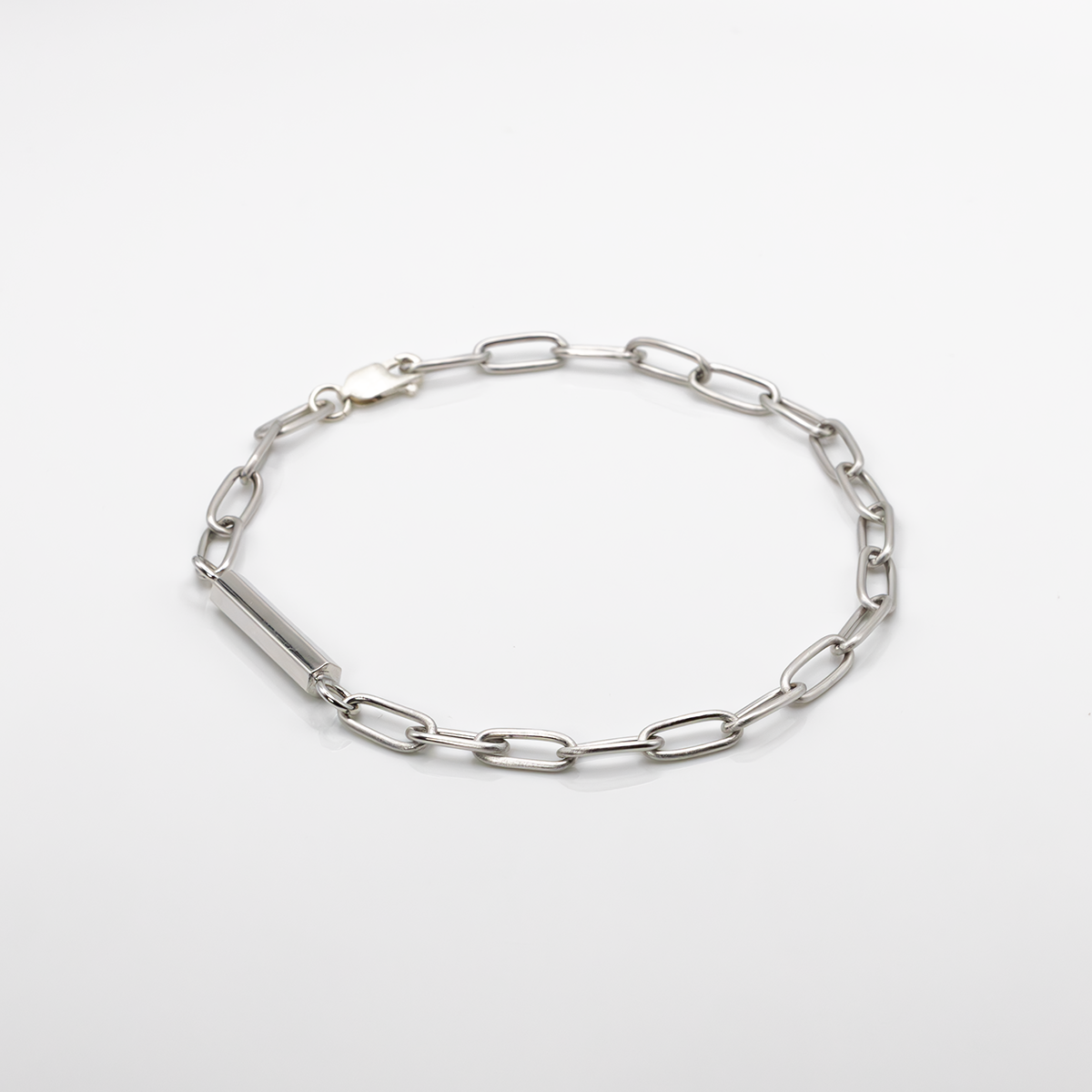 Spark tail bracelet
